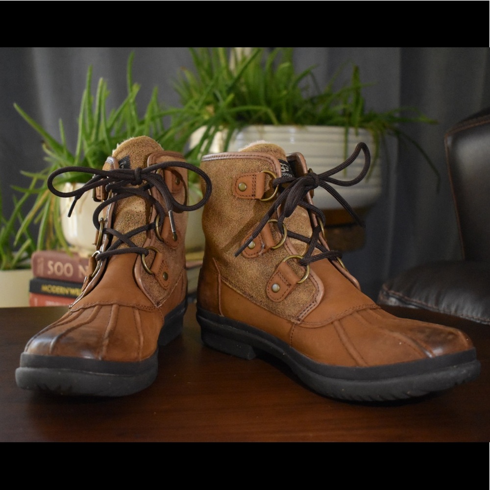 Ugg Cecil Duck Boots